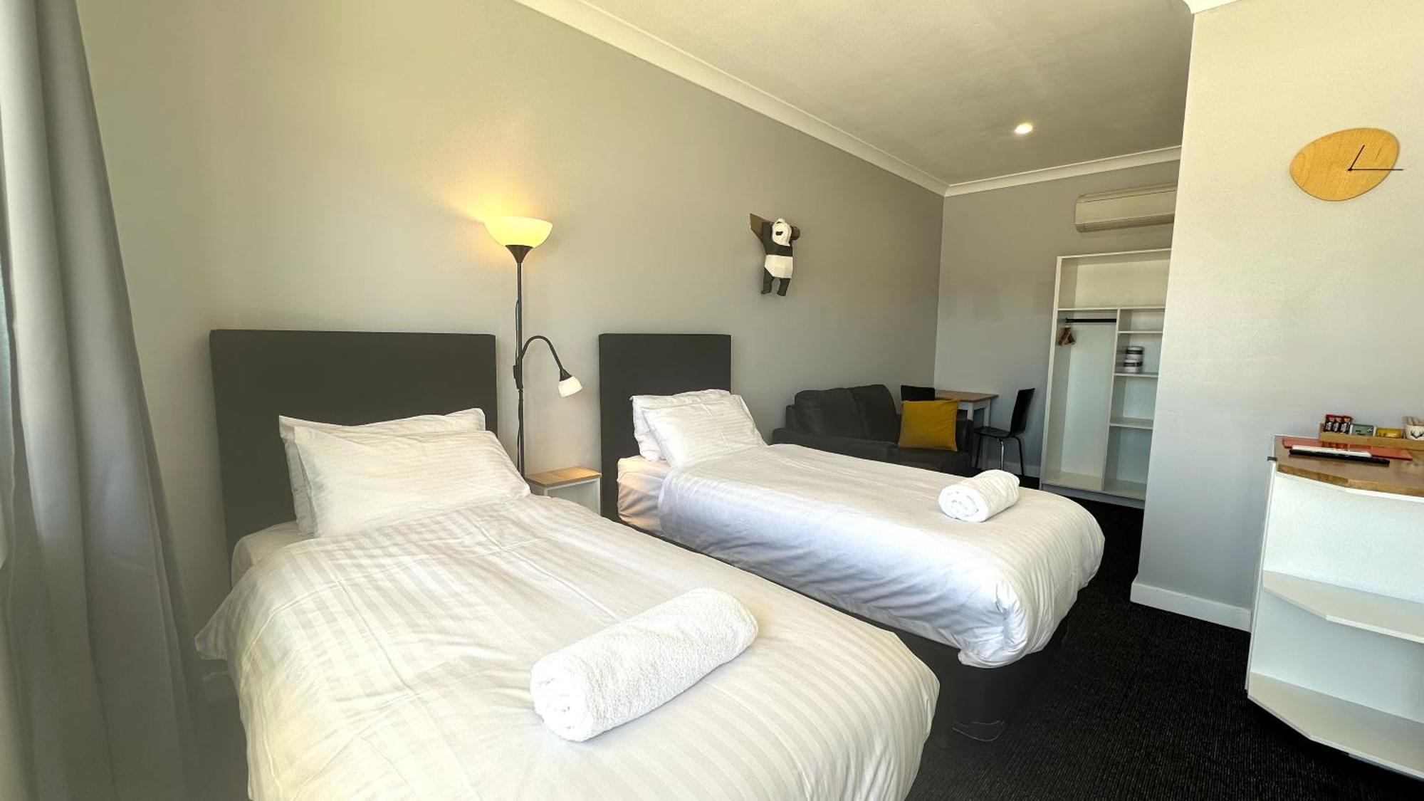 Vikas Motel จินดาไบน์ ภายนอก รูปภาพ